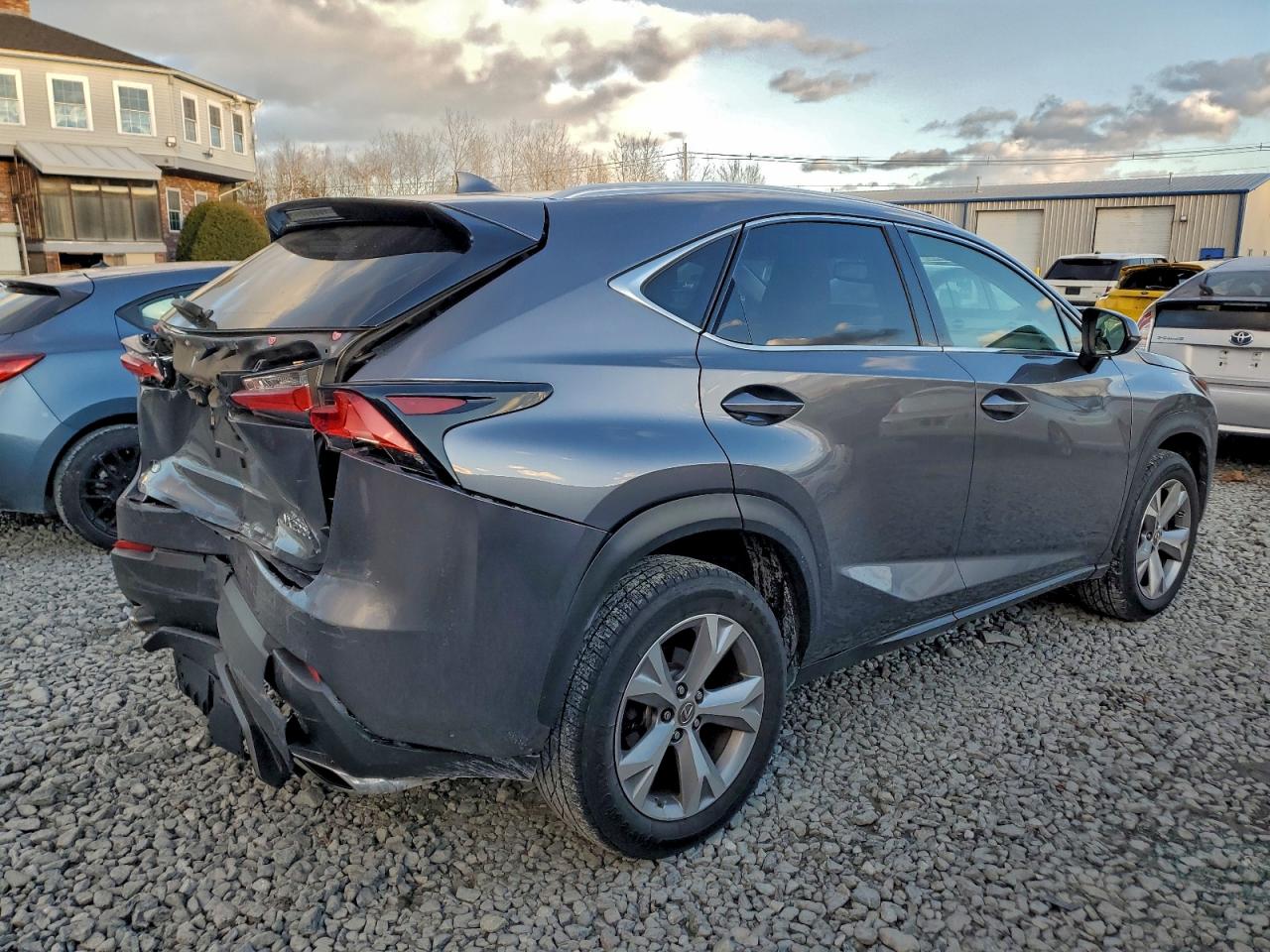 Lexus NX 200t Base Image 8