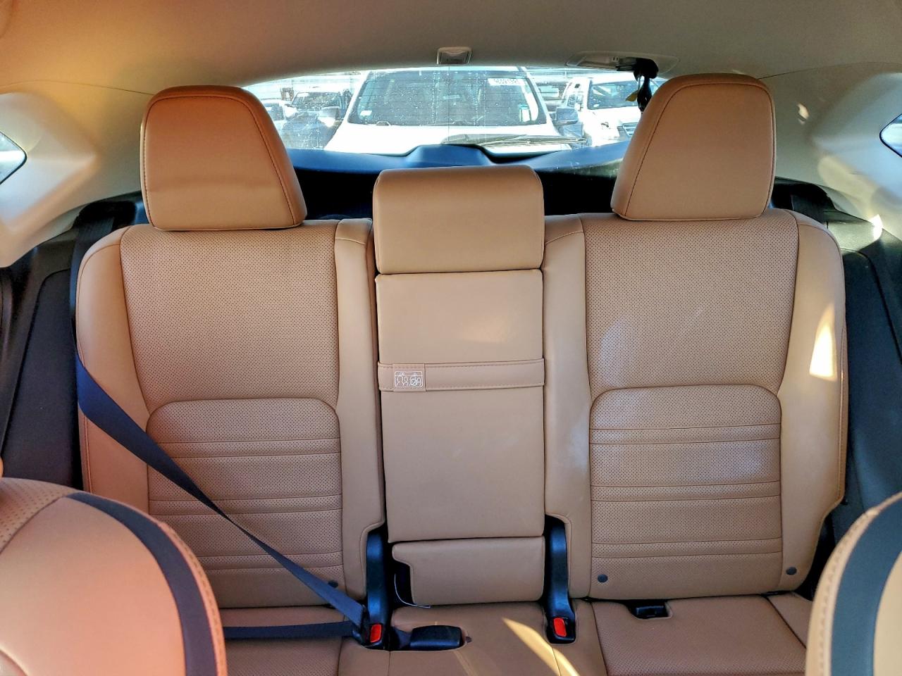 Lexus NX 200t Base Image 13