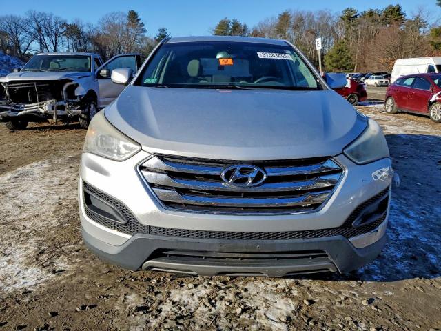 Hyundai SANTA FE Image 2