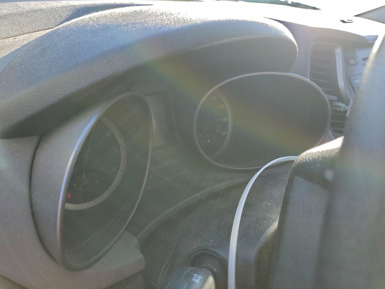 Hyundai SANTA FE Image 9