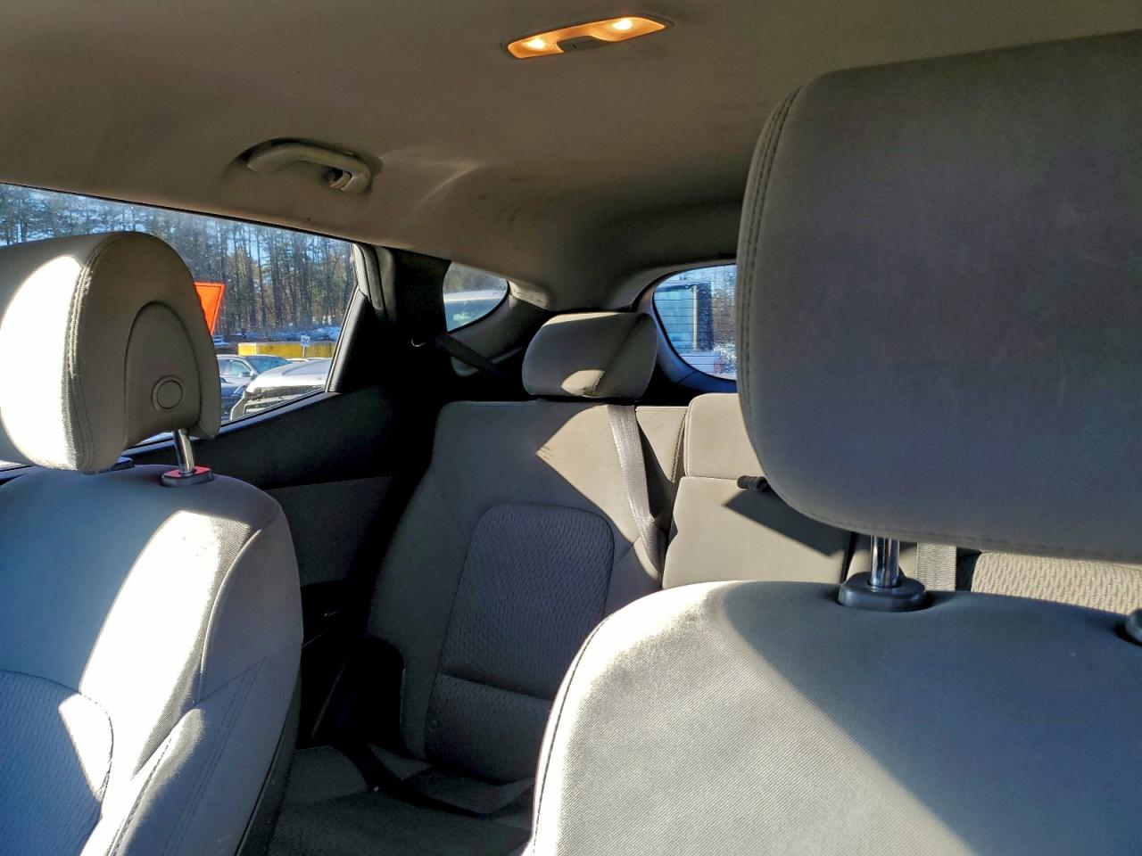 Hyundai SANTA FE Image 11