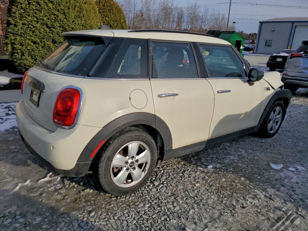 MINI Cooper Image 11