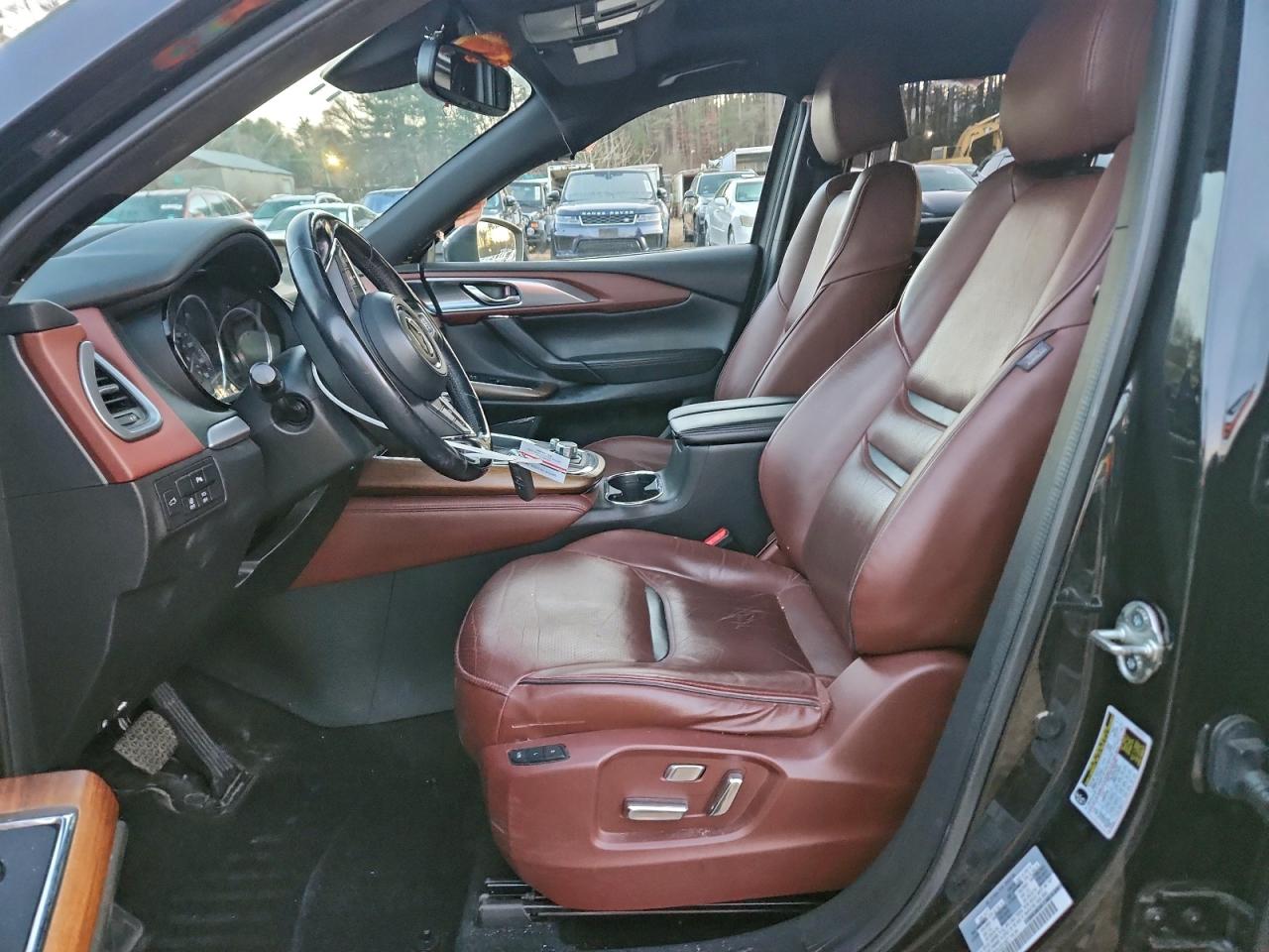 Mazda Cx Signature Image 8