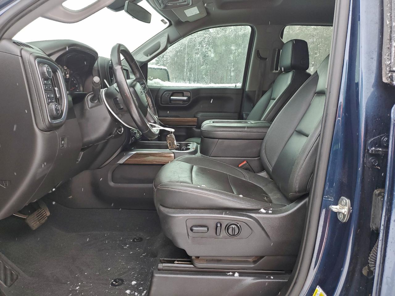 Chevrolet Silverado K1500 Rst Image 3