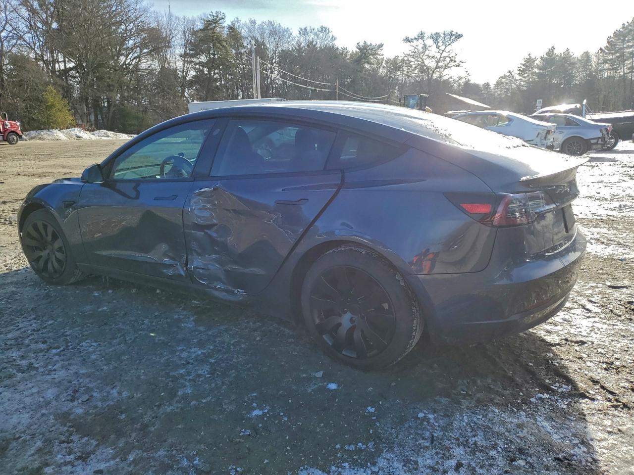 Tesla Model 3 Image 12