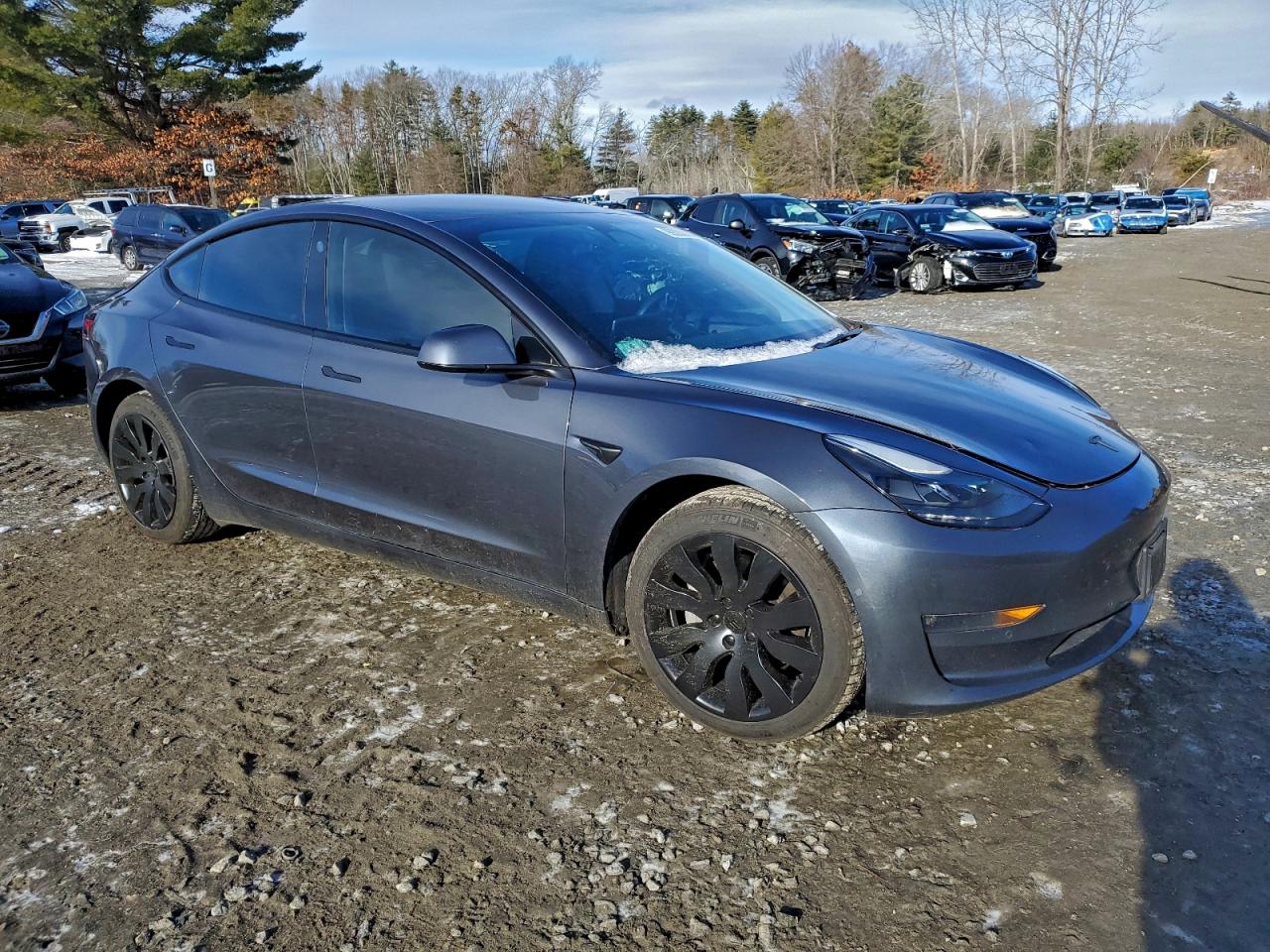 Tesla Model 3 Image 3