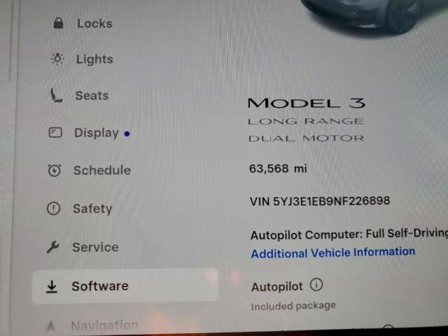Tesla Model 3 Image 8