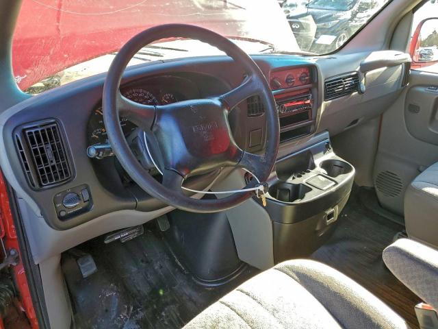 GMC Savana G1500 Image 7