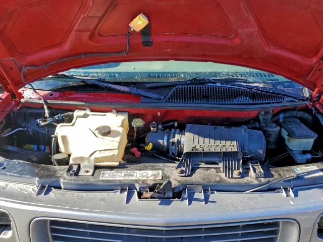 GMC Savana G1500 Image 8