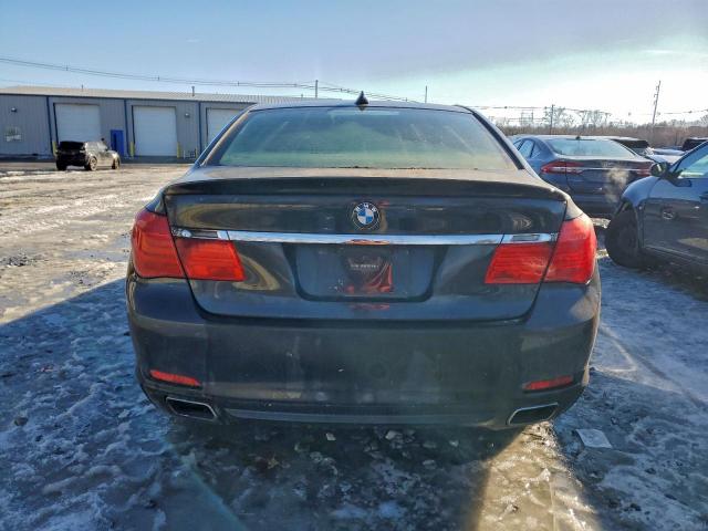 BMW 7 Series I Xdrive Image 8