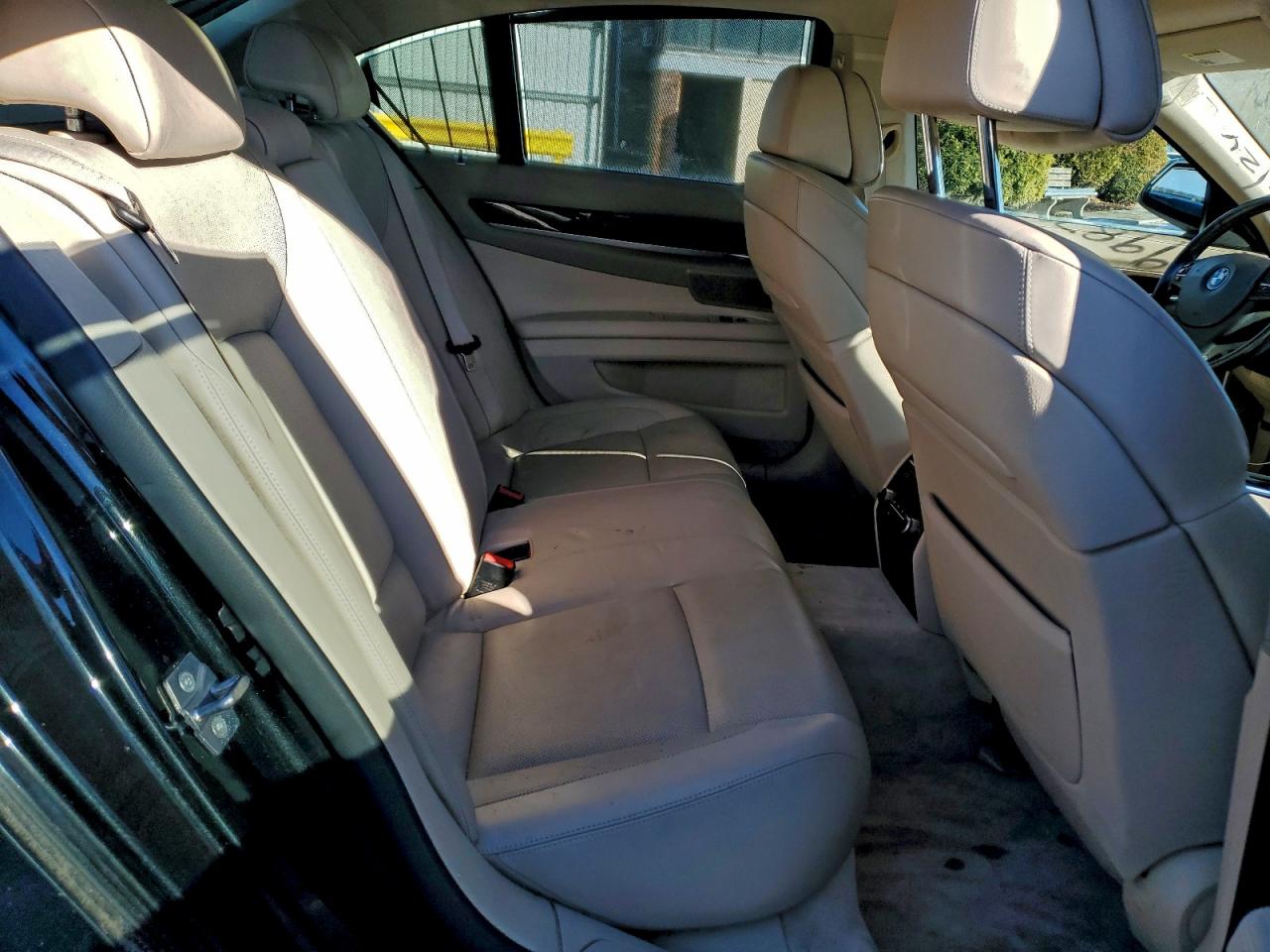 BMW 7 Series I Xdrive Image 9