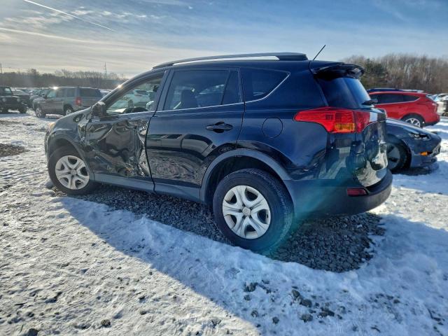 Toyota RAV4 Le Image 3