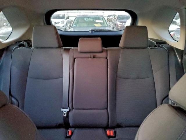 Toyota RAV4 Le Image 11