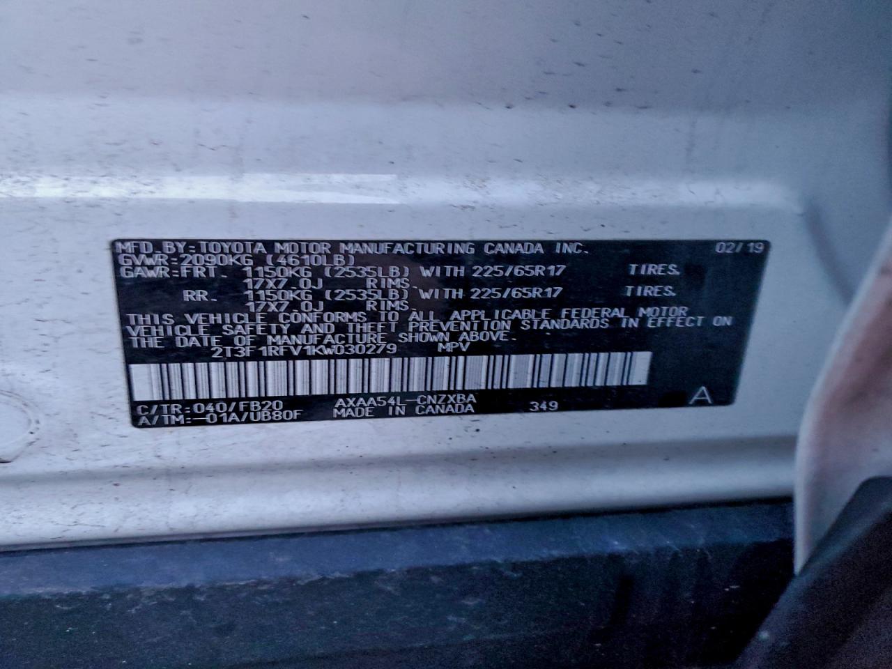 Toyota RAV4 Le Image 14