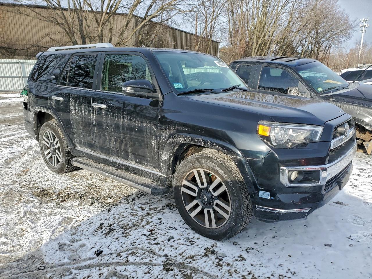 Toyota 4Runner Sr5/sr5 Premium Image 2