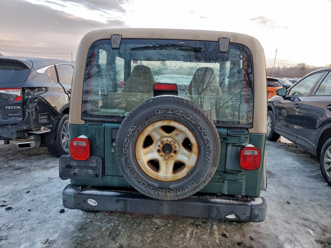 Jeep Wrangler Sport Image 13