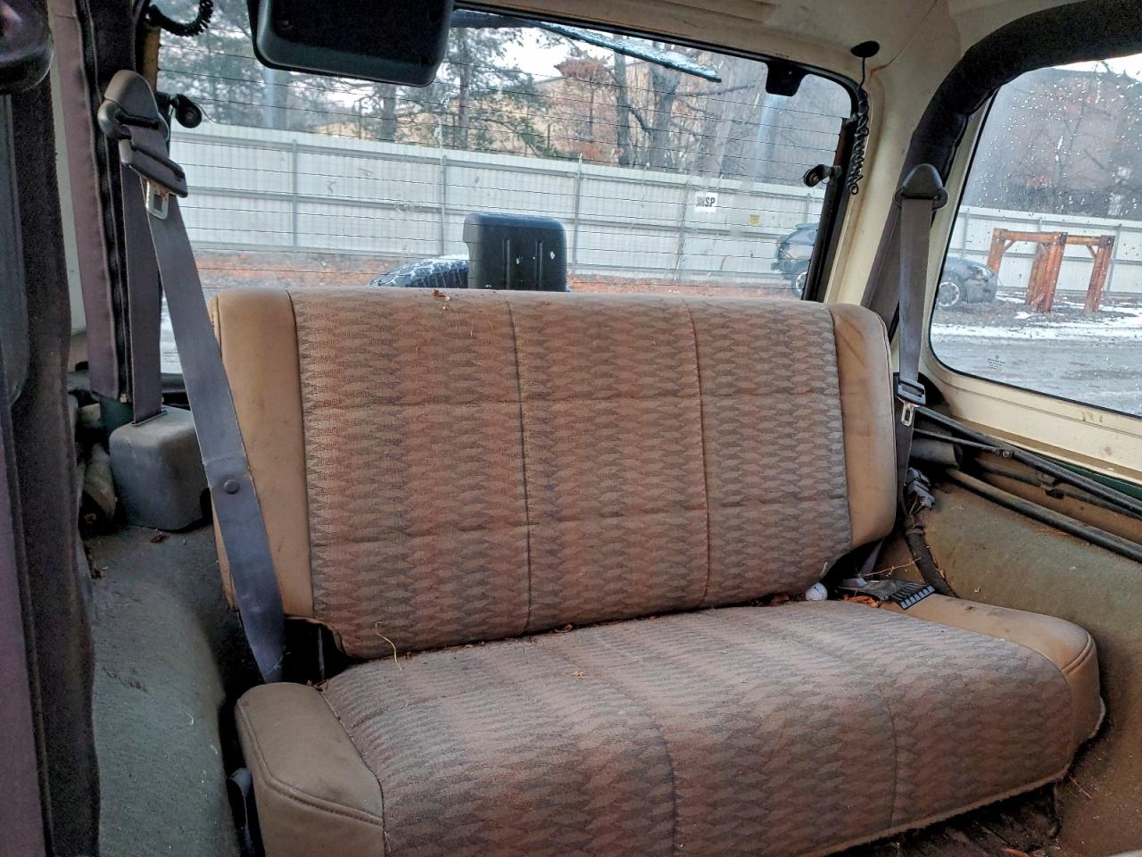 Jeep Wrangler Sport Image 9