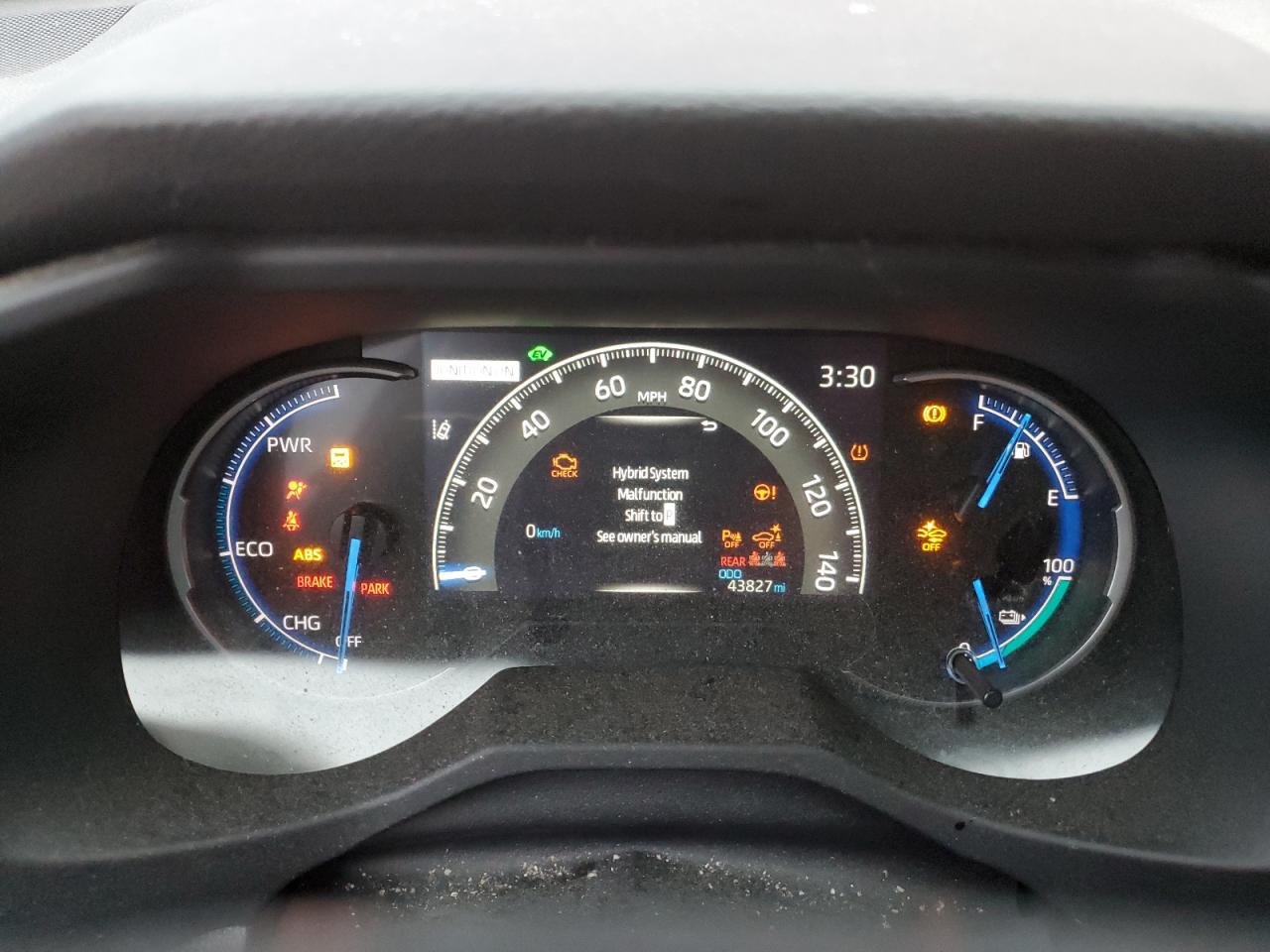 Toyota RAV4 Xse Image 4