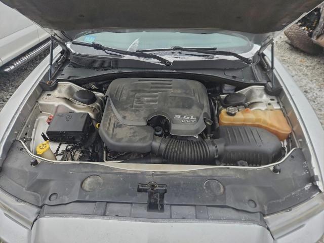 Dodge Charger Se Image 7