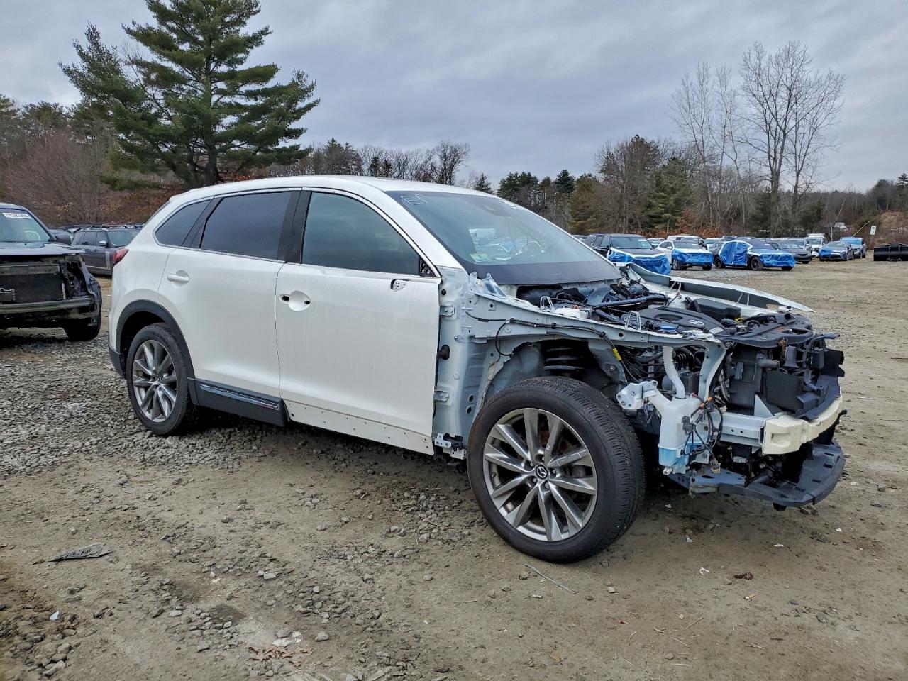 Mazda Cx Signature Image 2