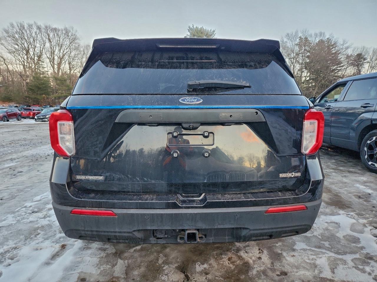 Ford Explorer Police Interceptor Image 3