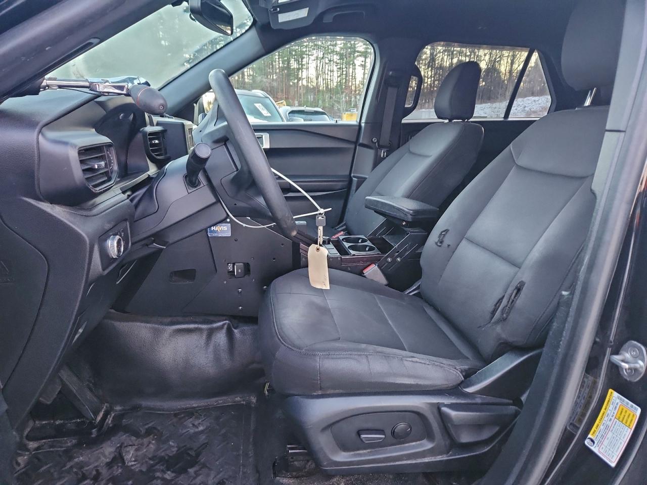 Ford Explorer Police Interceptor Image 13