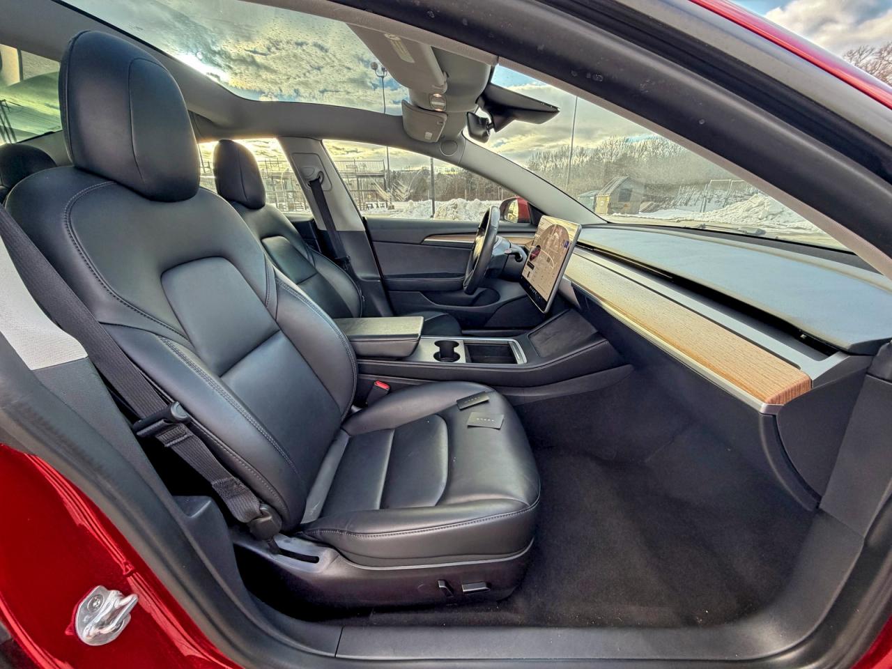 Tesla Model 3 Image 2