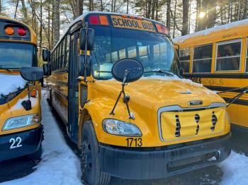  Salvage Freightliner Chassis B2