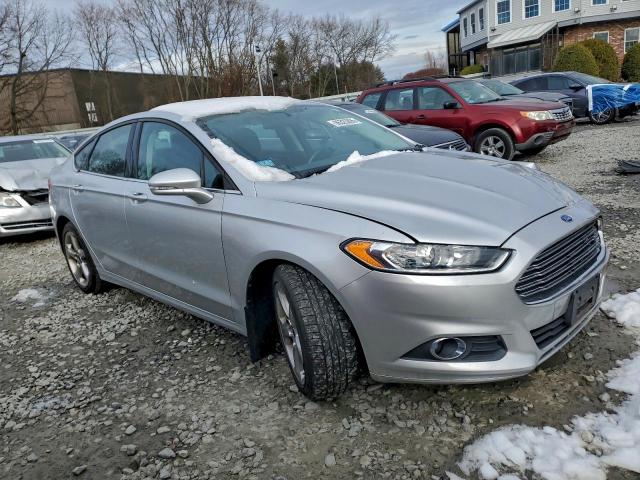 Ford Fusion Se Image 8