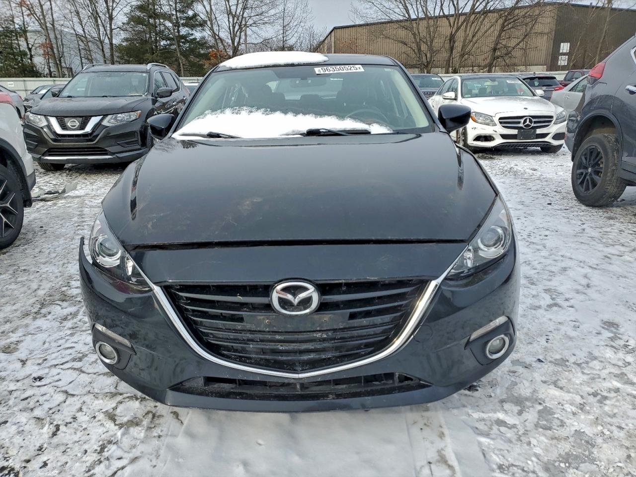 Mazda 3 Touring Image 2
