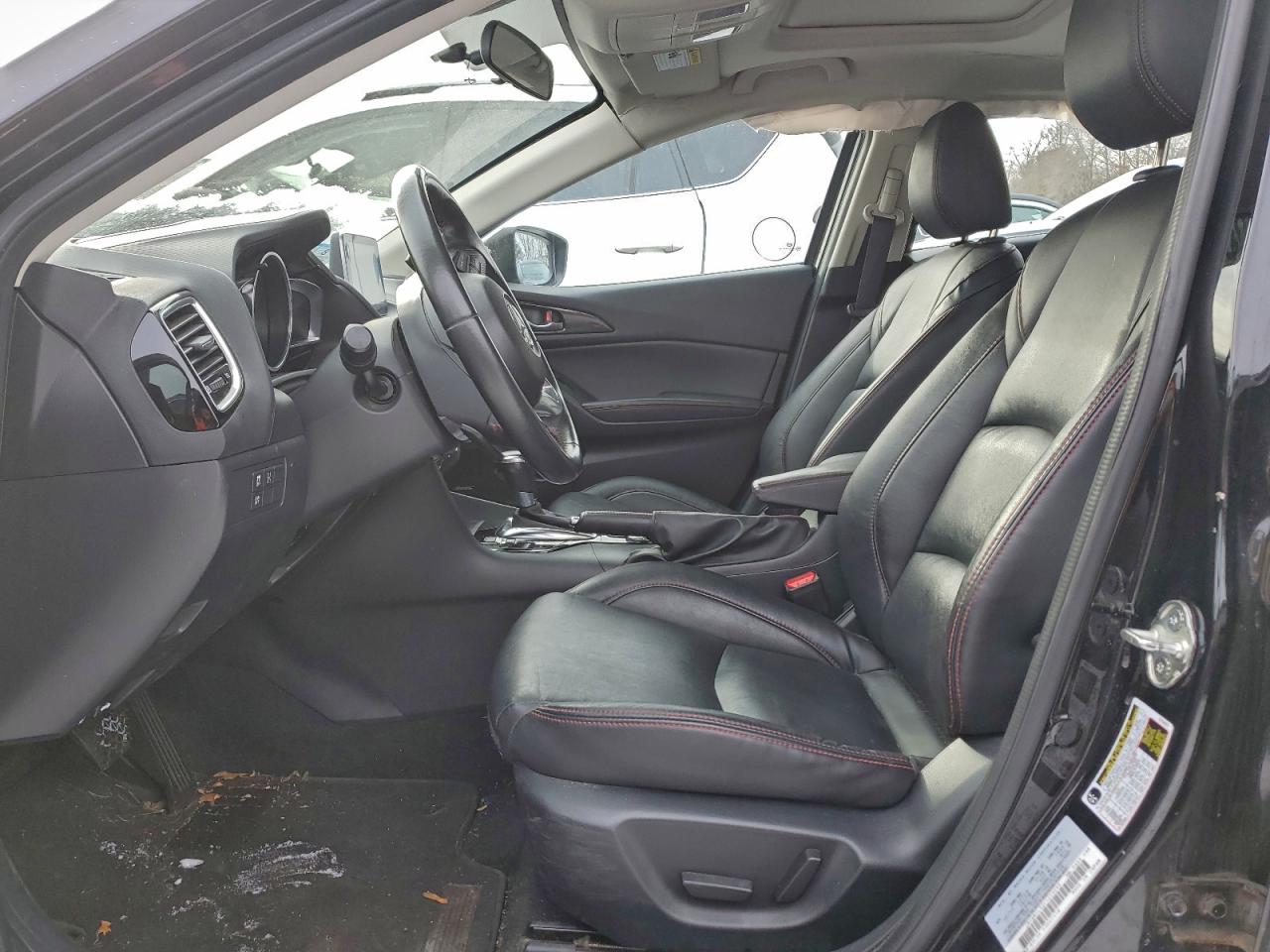 Mazda 3 Touring Image 9