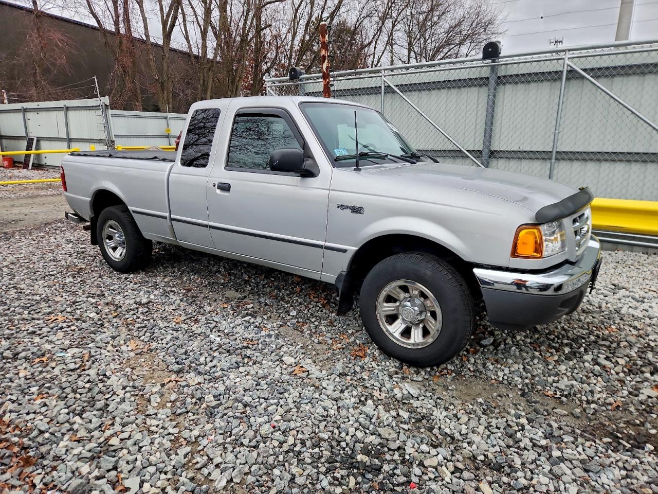 Ford Ranger Super Cab Image 6