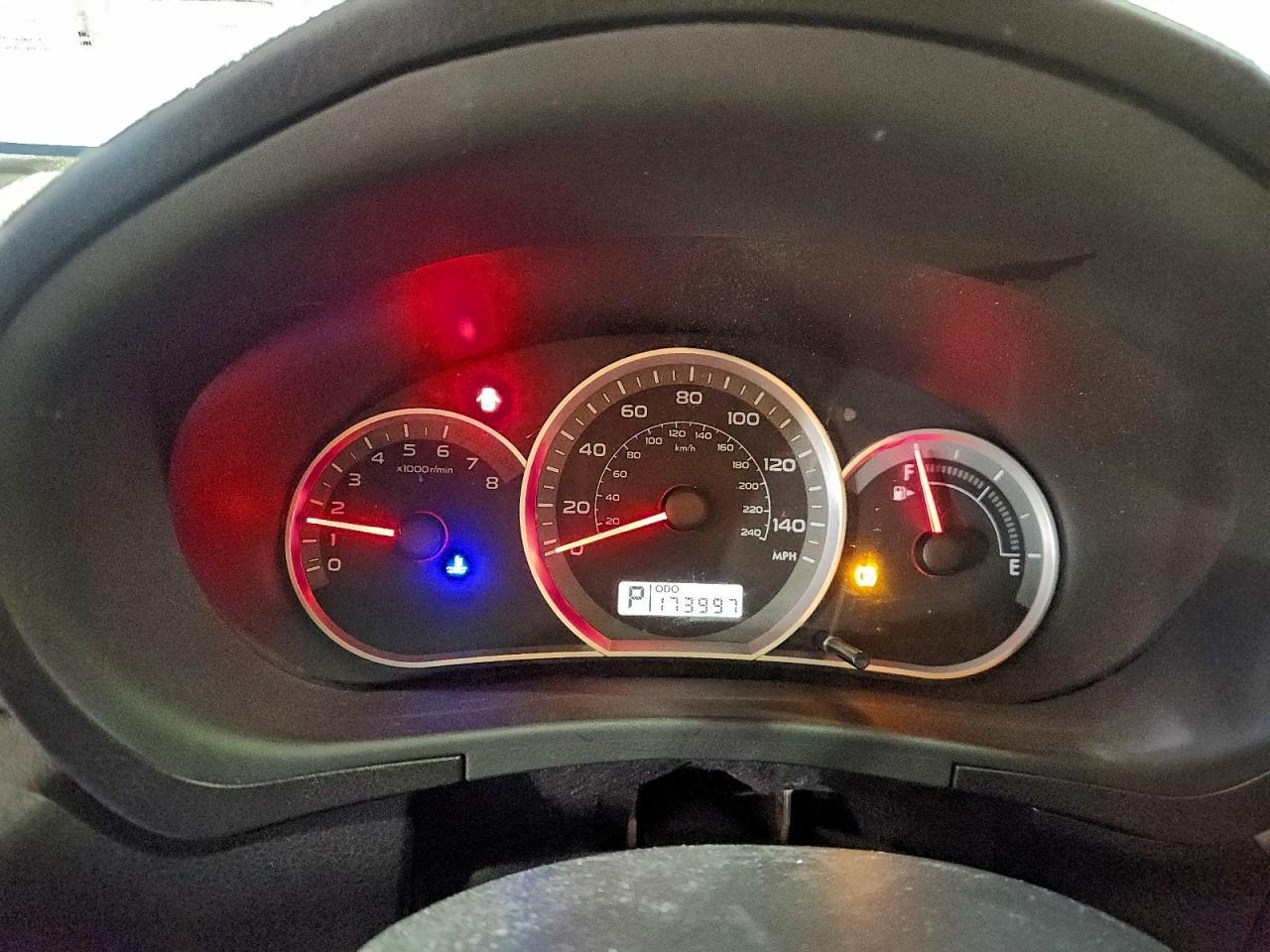 Subaru Impreza 2.5i Image 9