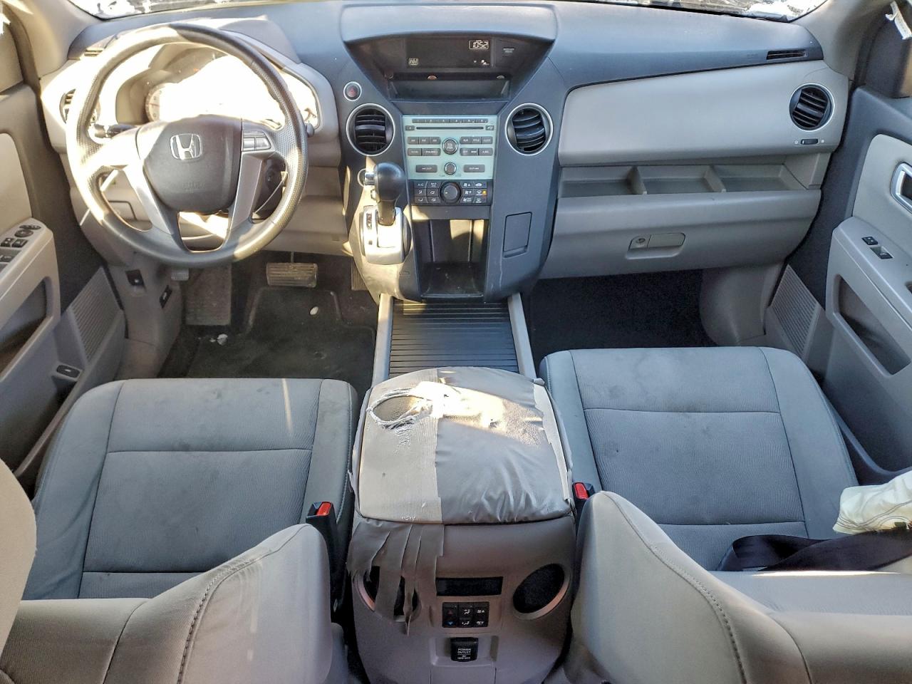 Honda Pilot Lx Image 3