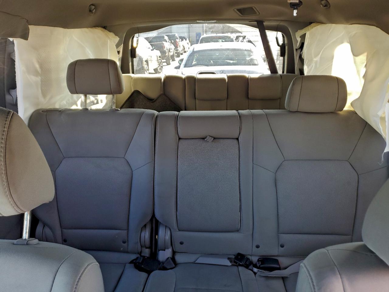 Honda Pilot Lx Image 11