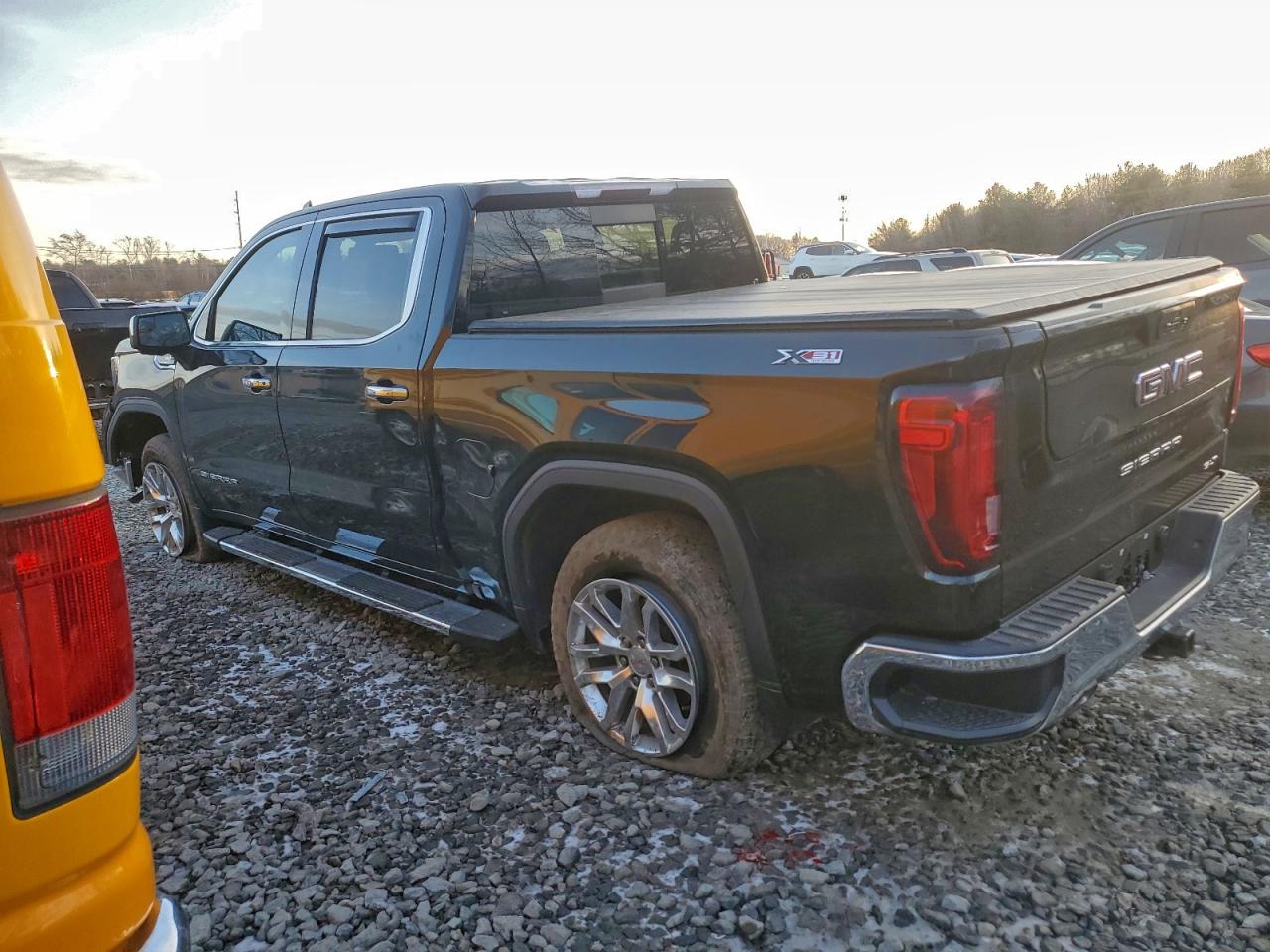 GMC Sierra K1500 Slt Image 4