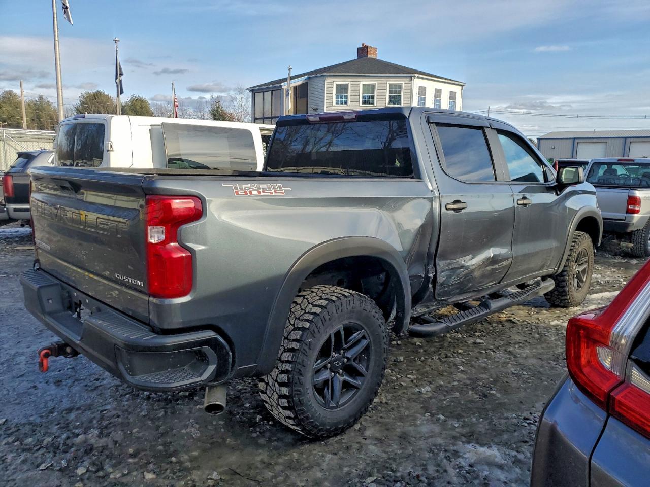 Chevrolet Silverado K1500 Trail Boss Custom Image 2