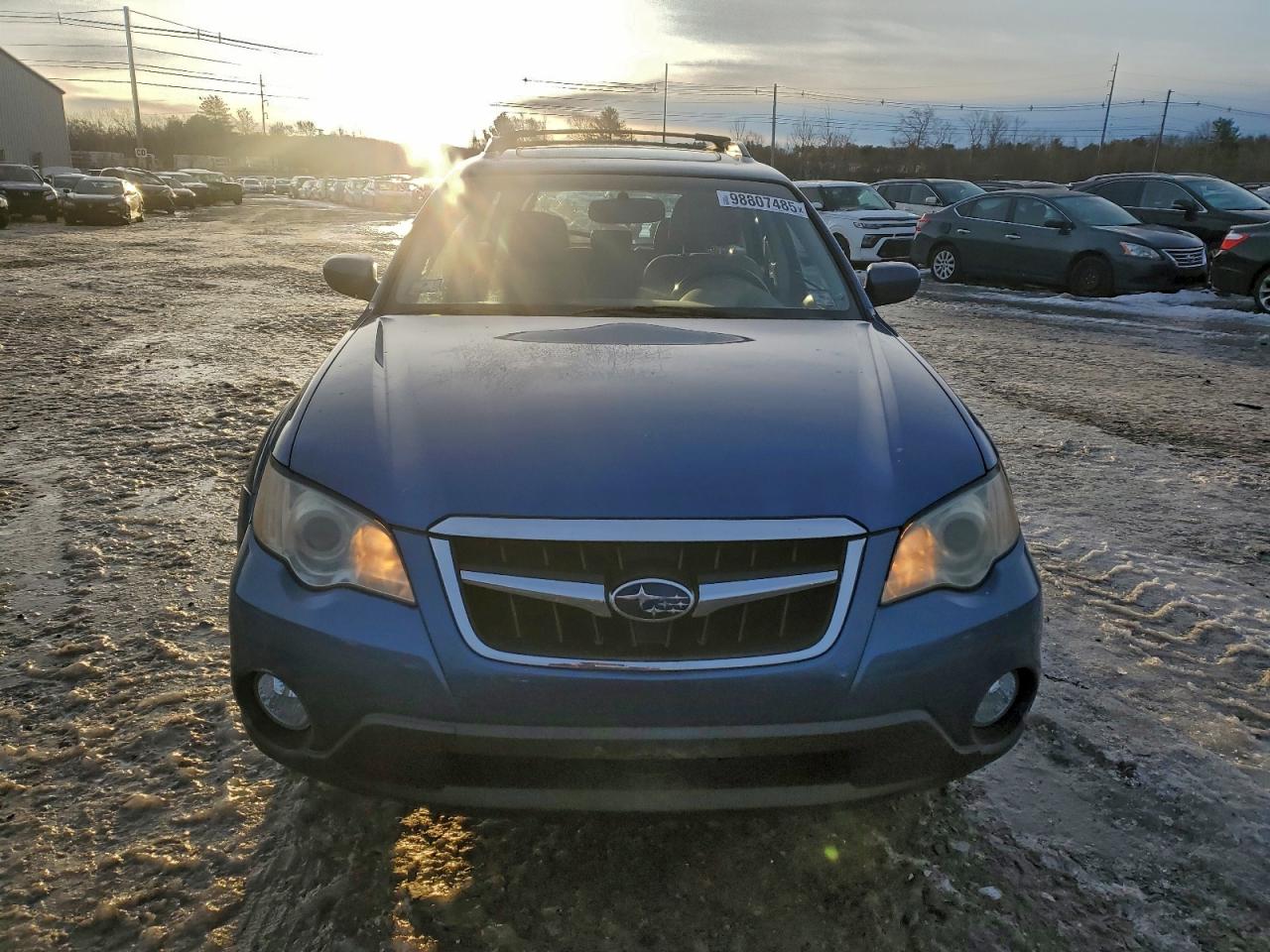 Subaru Outback 2.5i Limited Image 12