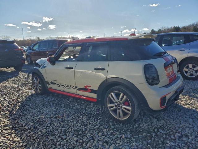 MINI Cooper S Image 2