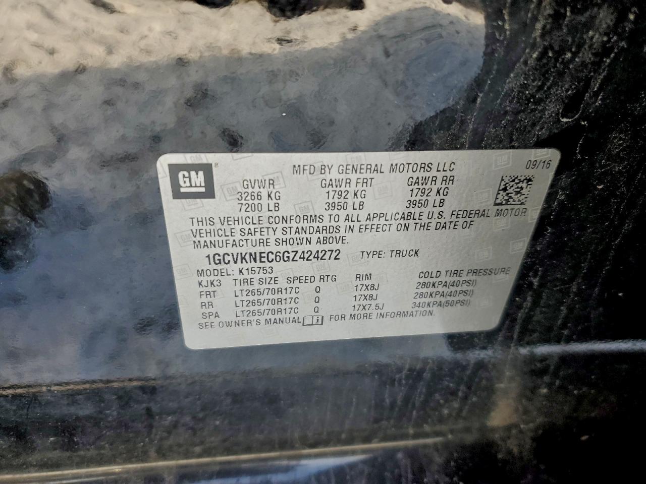 Chevrolet Silverado K1500 Image 12