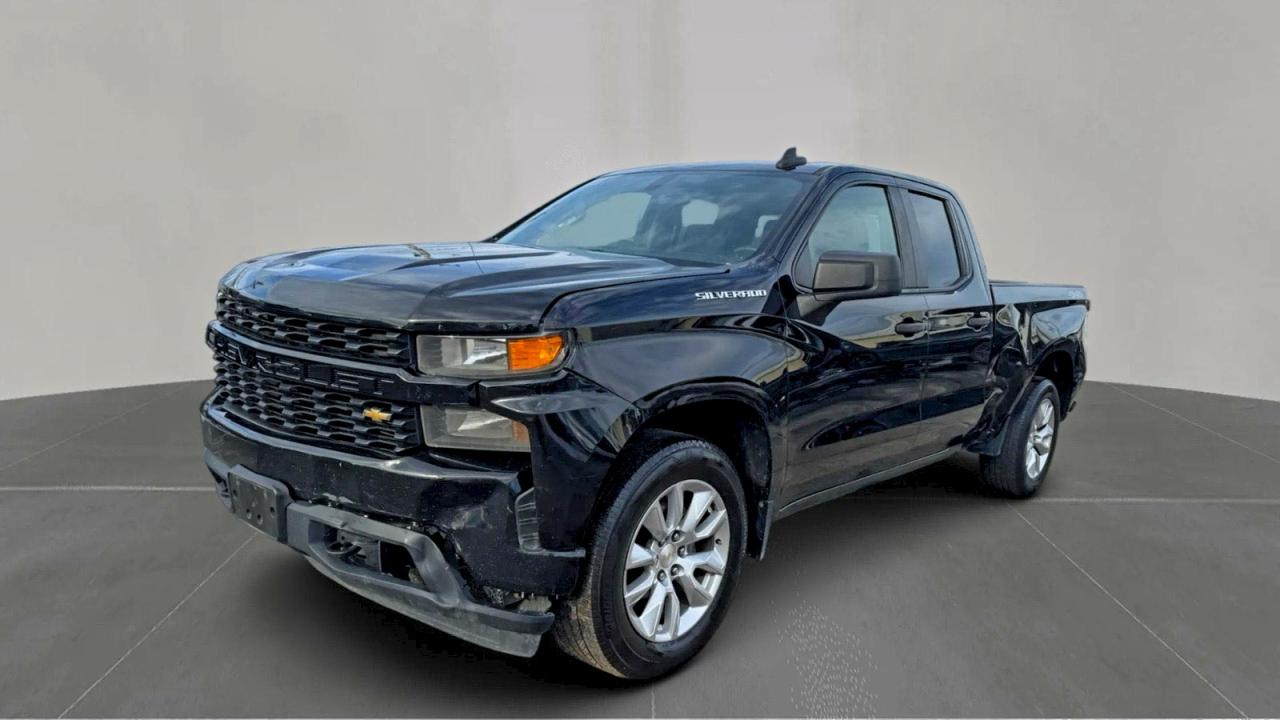 Chevrolet Silverado K1500 Custom Image 2