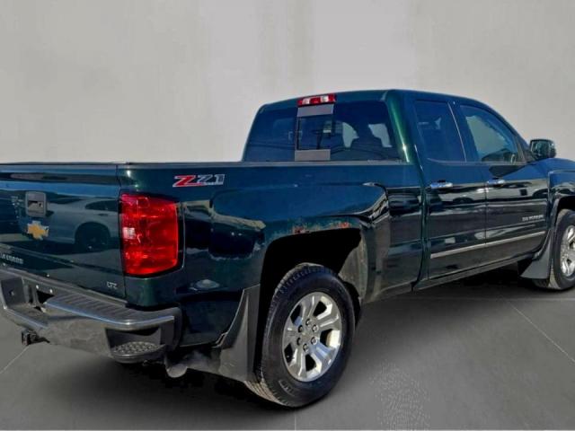 Chevrolet Silverado K1500 Ltz Image 2