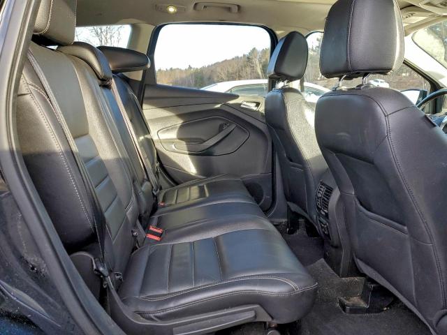 Ford Escape Titanium Image 13