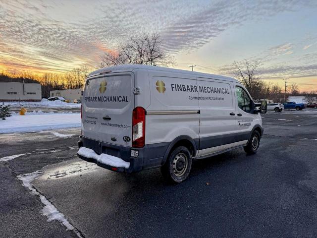 Ford Transit T-150 Image 5