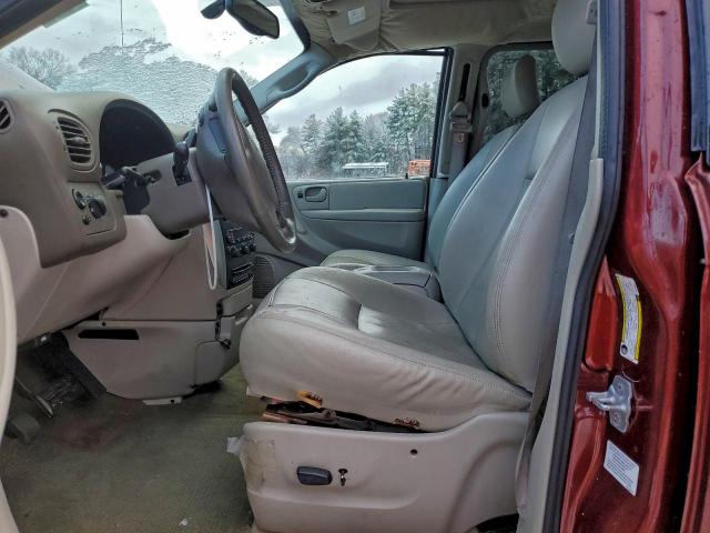 Chrysler Minivan Touring Image 3