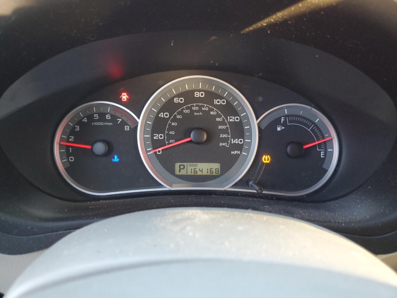 Subaru Impreza 2.5i Image 6