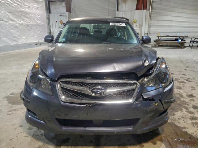 Subaru Legacy 2.5i Premium Image 6