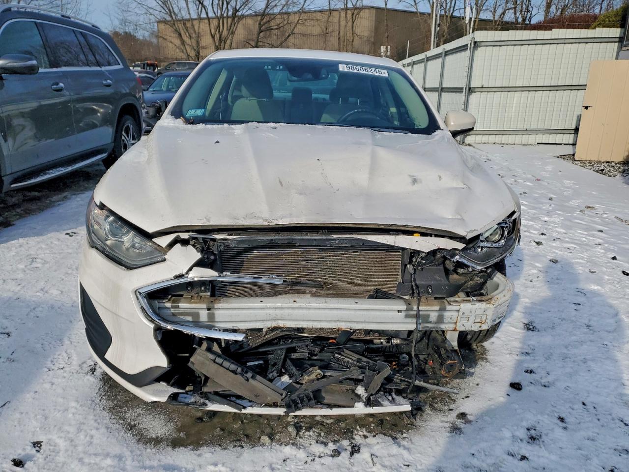 Ford Fusion Se Image 2