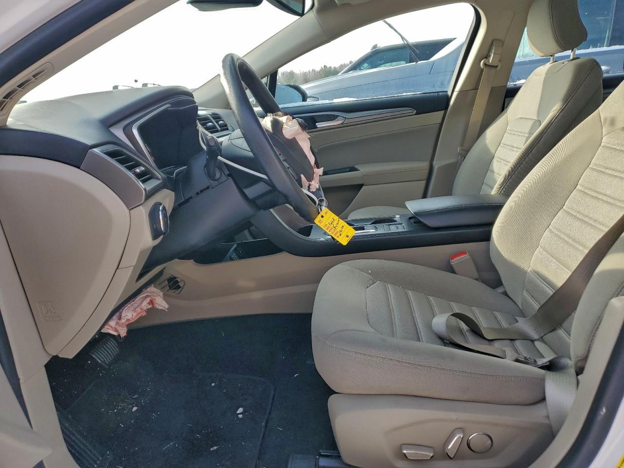 Ford Fusion Se Image 3